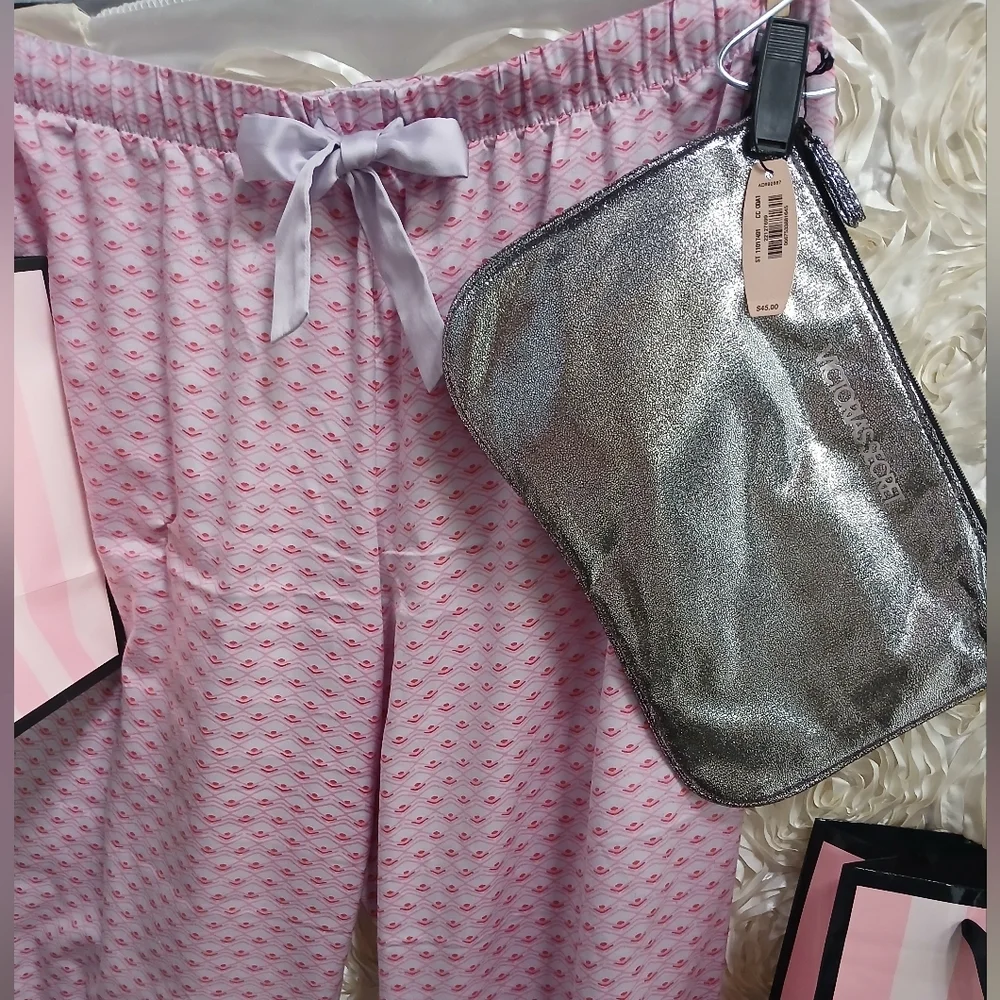 Victoria's Secret Pink Patterned Pajama Pants Sz L, Top And Overnight Pouch Bnwt - Picture 2 of 9